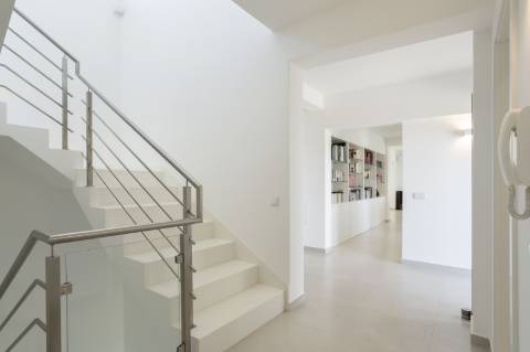 Propriedade excecional de 4 quartos com vistar mar deslumbrantes