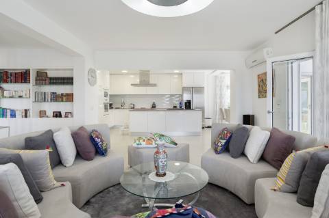 Propriedade excecional de 4 quartos com vistar mar deslumbrantes