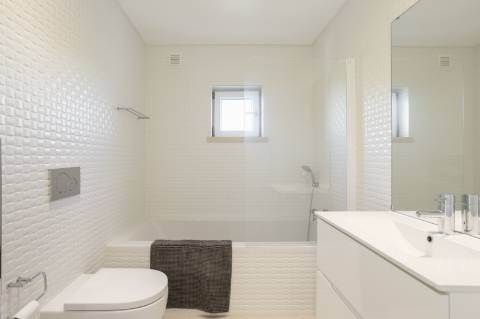 Propriedade excecional de 4 quartos com vistar mar deslumbrantes