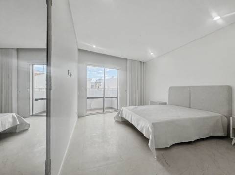 Apartamento T2 - Quarteira