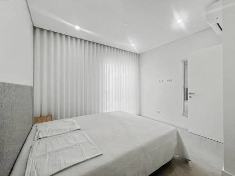 Apartamento T2 - Quarteira