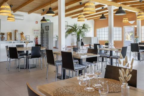 Trespasse Restaurante com localização premium