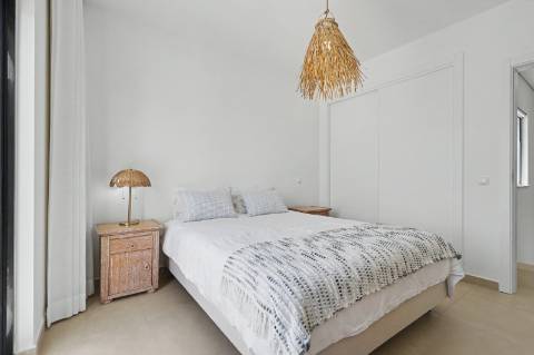 Moradia com 3 quartos, em residência exclusiva, com piscina e jardim, em Vale Judeu