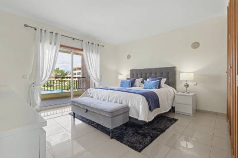 Moradia V2+2 Millenium Plaza - Vilamoura