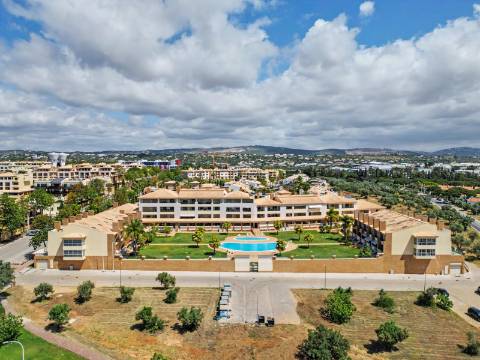 Moradia V2+2 Millenium Plaza - Vilamoura