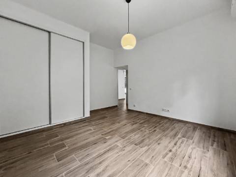 Moradia arrendamento anual - Vale do lobo