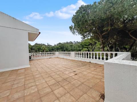 Moradia arrendamento anual - Vale do lobo