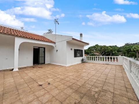 Moradia arrendamento anual - Vale do lobo