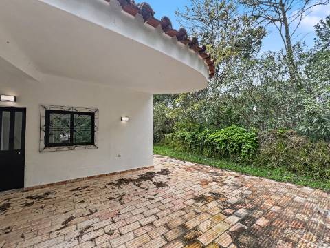 Moradia arrendamento anual - Vale do lobo