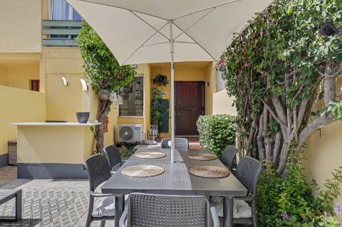 Fantástico Apartamento Duplex T3, com jardim e terraço privativo