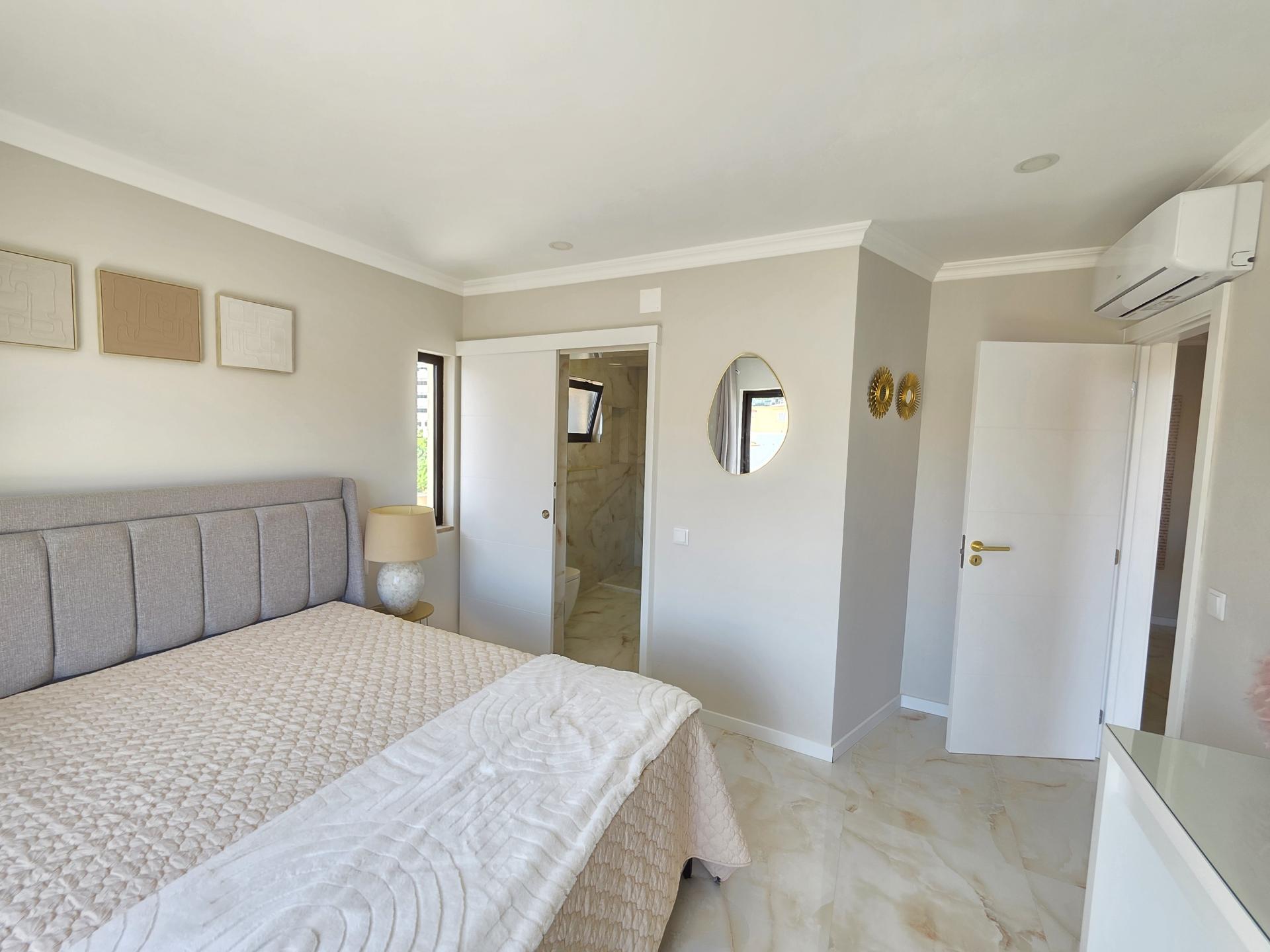 Apartamento renovado T1+1 - Albufeira