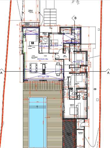 Moradia V4 renovada - Perto do Browns Vilamoura