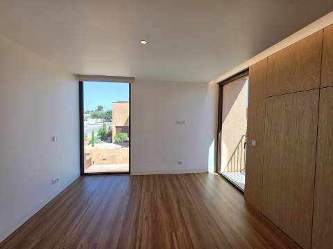 Exclusiva moradia unifamiliar T3 - Vilamoura