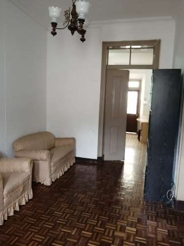 Prédio sec.XVIII e zona de armazéns