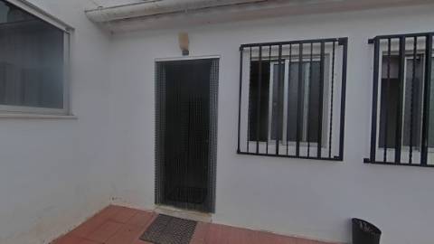 Venda / Permuta - Moradia em bairro do litoral alentejano