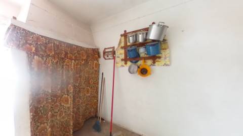 Venda / Permuta - Moradia em bairro do litoral alentejano