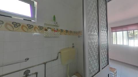 Venda / Permuta - Moradia em bairro do litoral alentejano