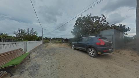 Venda / Permuta - Moradia em bairro do litoral alentejano