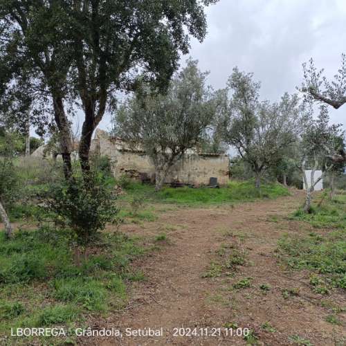 monte na serra do litoral alentejano