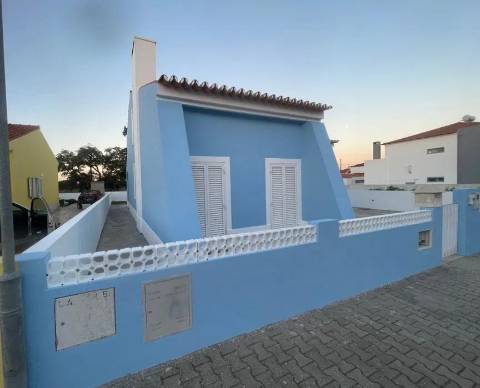 Moradia com traça Alentejana