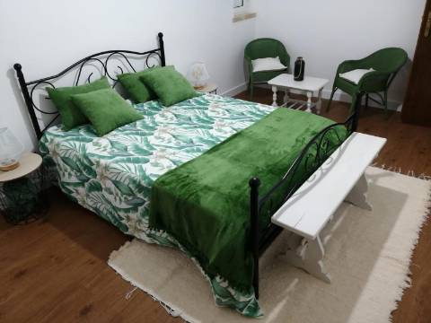 Moradia com traça Alentejana