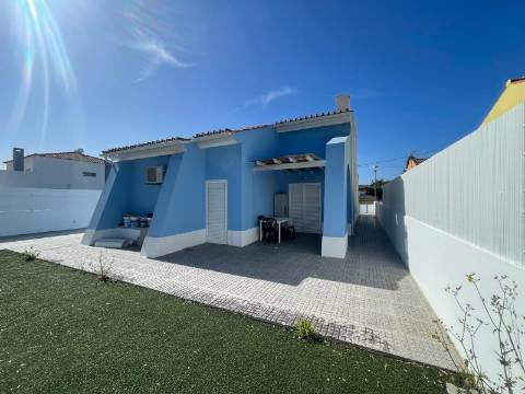 Moradia com traça Alentejana