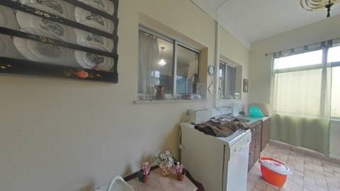 Prédio Moradia , sita , vila do littoral alentejano