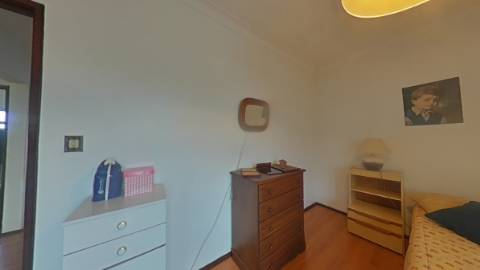 Prédio Moradia , sita , vila do littoral alentejano