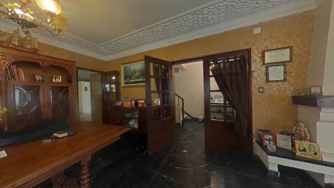 Prédio Moradia , sita , vila do littoral alentejano