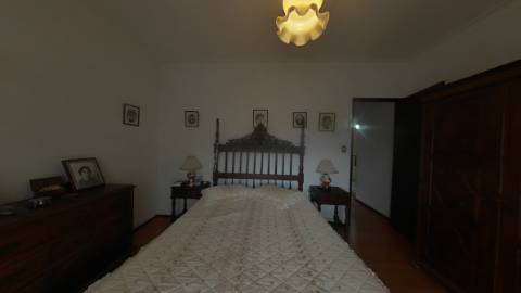 Prédio Moradia , sita , vila do littoral alentejano