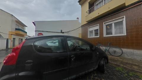 Prédio Moradia , sita , vila do littoral alentejano