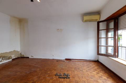 Moradia Independente na Vila de Grândola - Oportunidade Única de Investimento