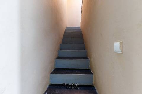 Moradia Independente na Vila de Grândola - Oportunidade Única de Investimento