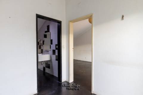 Moradia Independente na Vila de Grândola - Oportunidade Única de Investimento