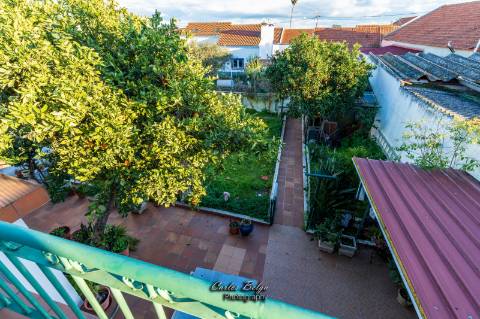 Moradia em aldeia do Litoral Alentejano