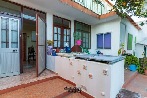 Moradia em aldeia do Litoral Alentejano