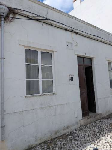Charmosa Moradia Alentejana no Centro de Grândola - O Seu Próximo Investimento de Sucesso