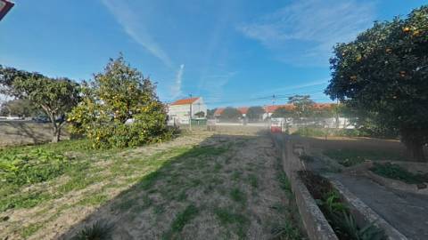 O SEGREDO MAIS EXCLUSIVO DE MELIDES: PROJETO APROVADO PARA MORADIA T4 DE LUXO EM LOTE DE 2.163 m²