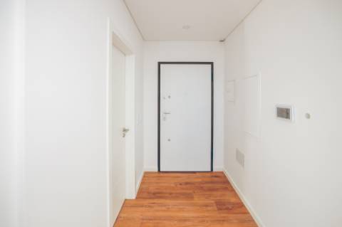 Moradia Isolada com Piscina na Sobreda da Caparica