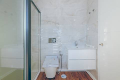 Moradia Isolada com Piscina na Sobreda da Caparica