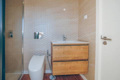 Moradia Isolada com Piscina na Sobreda da Caparica