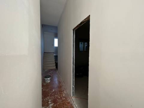 Loja com terraço em Santo André, Barreiro