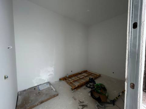 Loja com terraço em Santo André, Barreiro