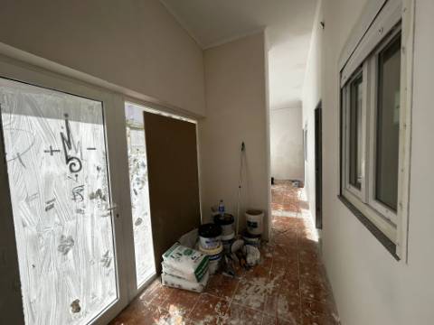 Loja com terraço em Santo André, Barreiro