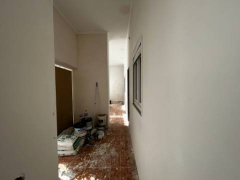 Loja com terraço em Santo André, Barreiro