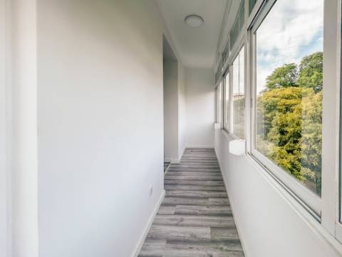 Apartamento T1 remodelado à venda em Arroios, Lisboa