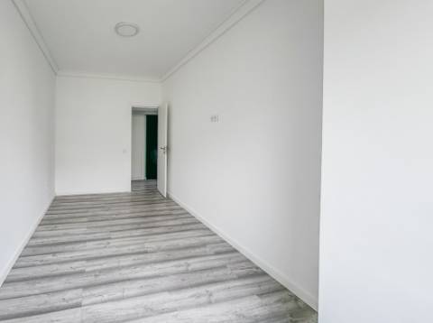 Apartamento T1 remodelado à venda em Arroios, Lisboa