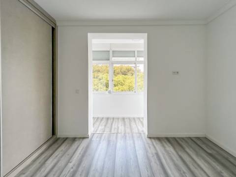 Apartamento T1 remodelado à venda em Arroios, Lisboa