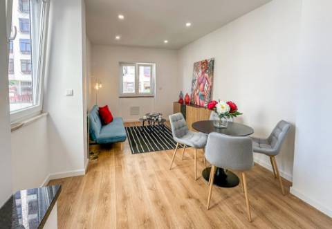 Apartamento T3 remodelado em Benfica, Lisboa