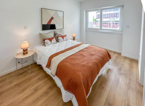 Apartamento T3 remodelado em Benfica, Lisboa